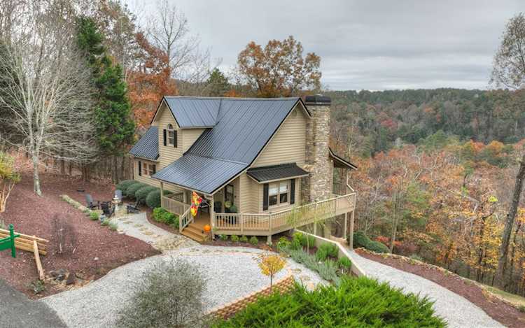 29 Cartecay Ct Ellijay, GA 30536