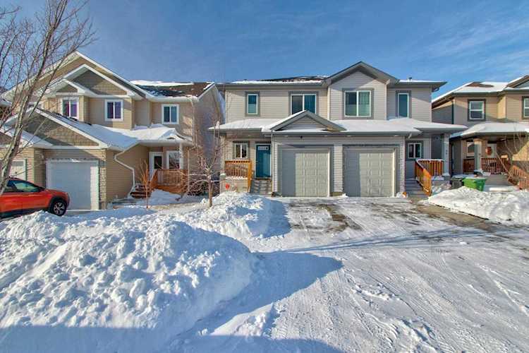 82 Radcliffe Wynd Fort Saskatchewan, AB T8L 0M6