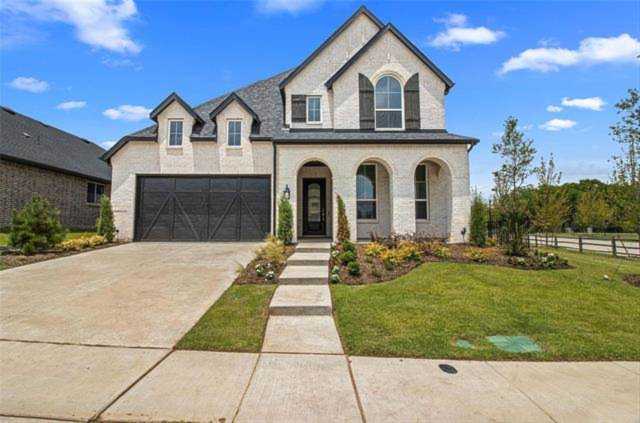 1600 McDougall Creek Van Alstyne, TX 75495