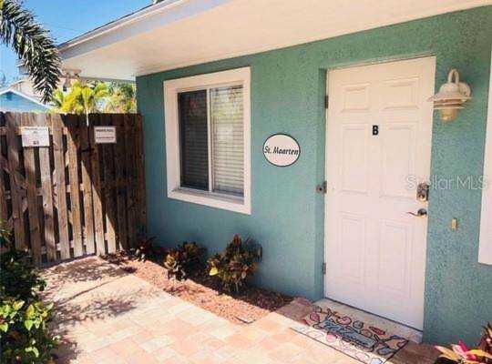2106 Avenue B #A and B Bradenton Beach, FL 34217