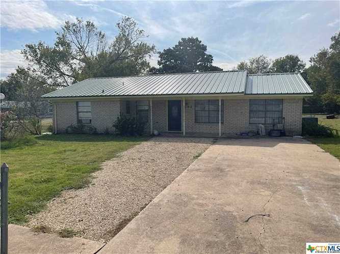 202 E Avenue K Nolanville, TX 76559