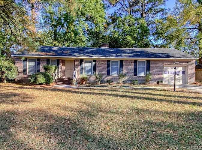 1304 Park Drive Elizabeth City, NC 27909