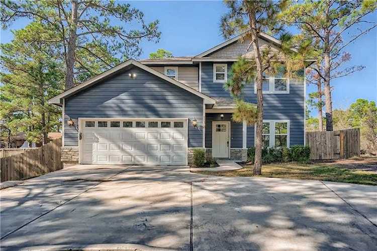 138 Koolua DR Bastrop, TX 78602