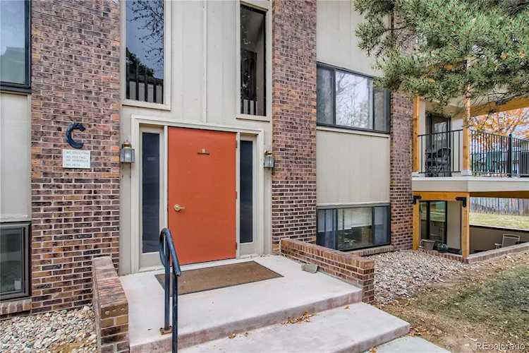 600 Manhattan Dr #C4 Boulder, CO 80303
