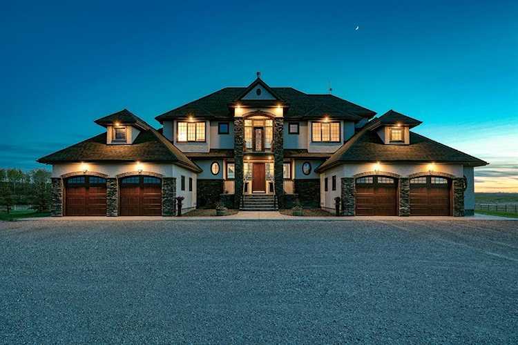 284017 36 St W Rural Foothills County, AB T1S 1A2