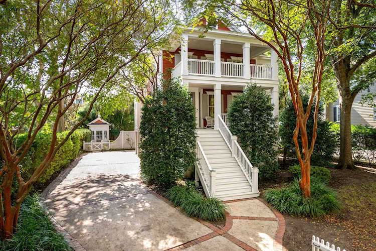 813 Marsh Grove Ave Mount Pleasant, SC 29464