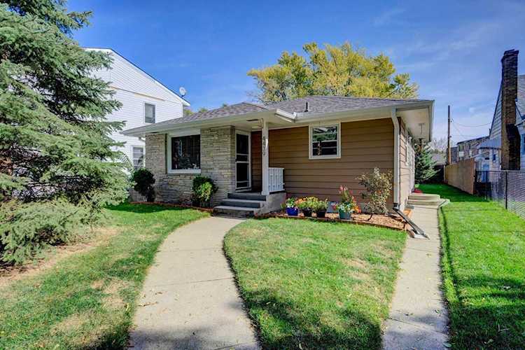 4439 Snelling Avenue Minneapolis, MN 55406