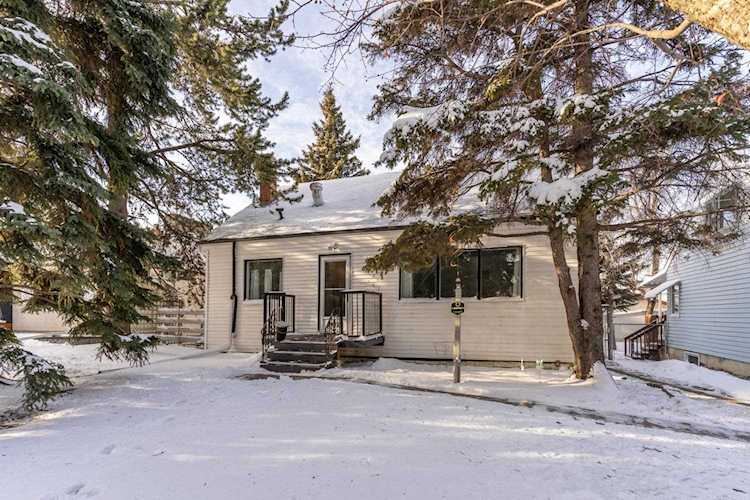 10930 117 Street Edmonton, AB T5H 3N6