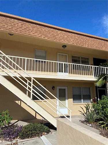 210 Park Blvd N #222 Venice, FL 34285