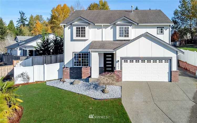 2203 28th Ct SE Auburn, WA 98002