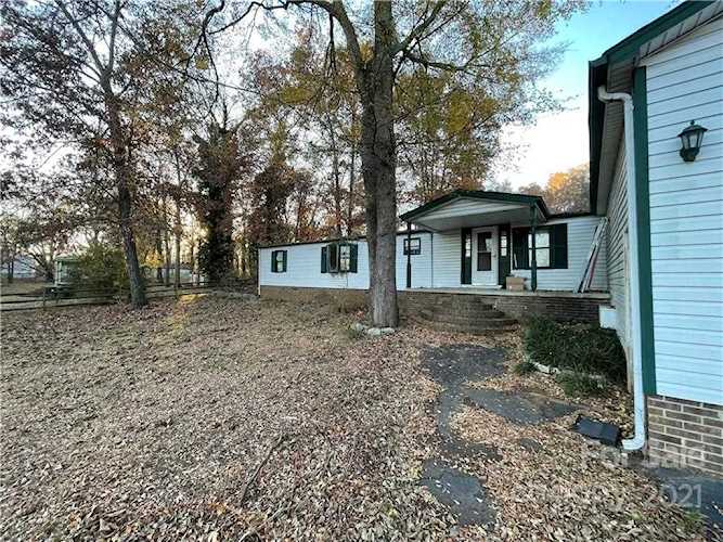 3110 Roberta Rd Concord, NC 28027