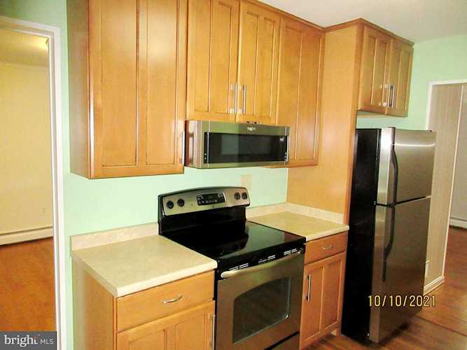 7803 Gregory Ct Manassas, VA 20109