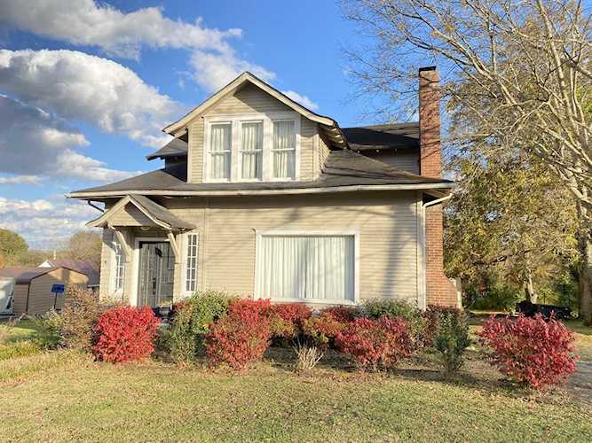 107 N College Street Mount Pleasant, TN 38474