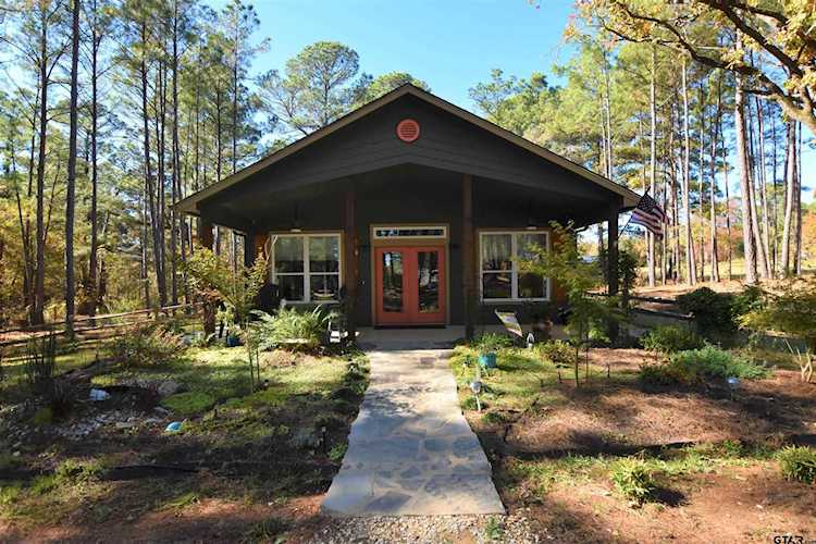 12799 N Pointe Rd Winona, TX 75792