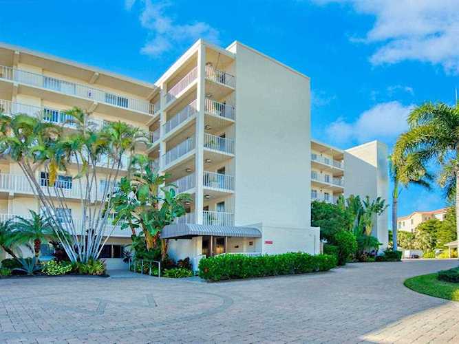 4825 Gulf of Mexico Dr #502 Longboat Key, FL 34228