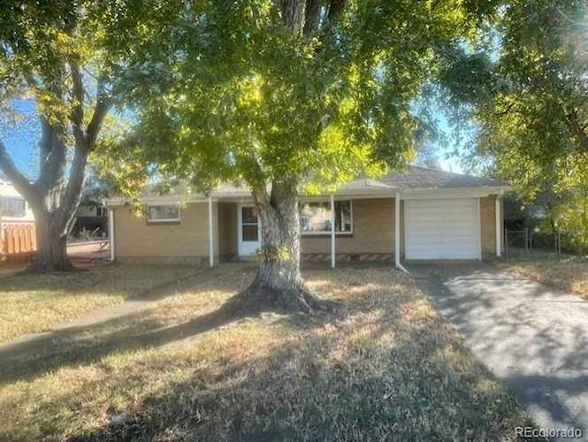 4620 Otis St Wheat Ridge, CO 80033