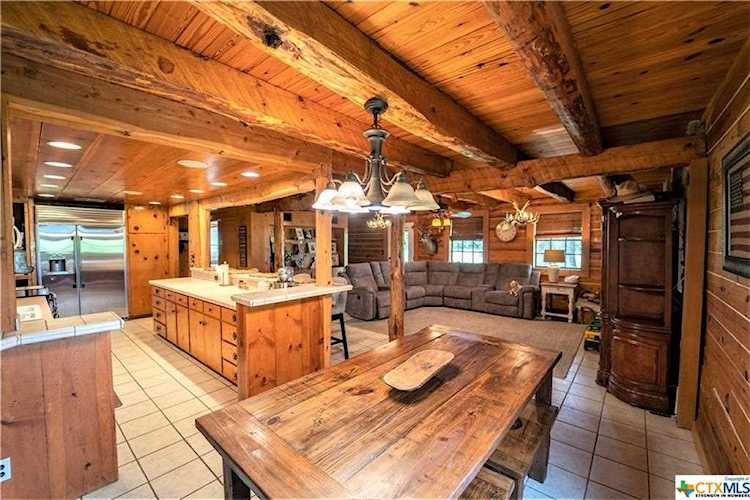 6832 State Hwy 239W Goliad, TX 77963