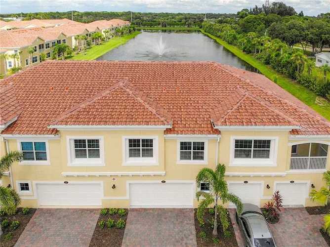 240 Explorer Dr #102 Osprey, FL 34229
