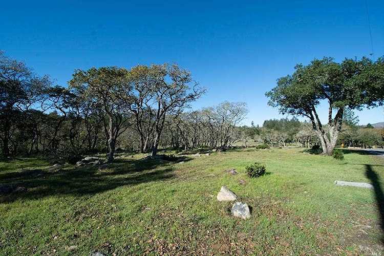 2912 Old Bennett Ridge Road Santa Rosa, CA 95404