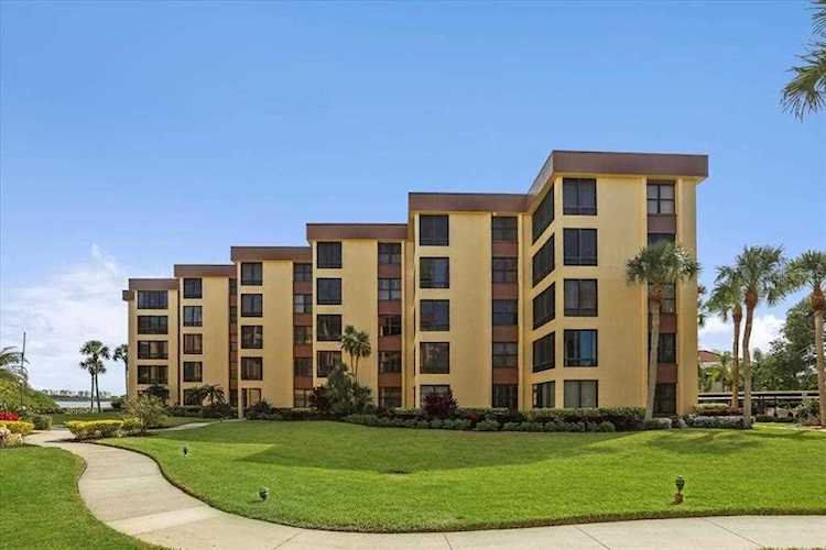8773 Midnight Pass Rd #304G Sarasota, FL 34242