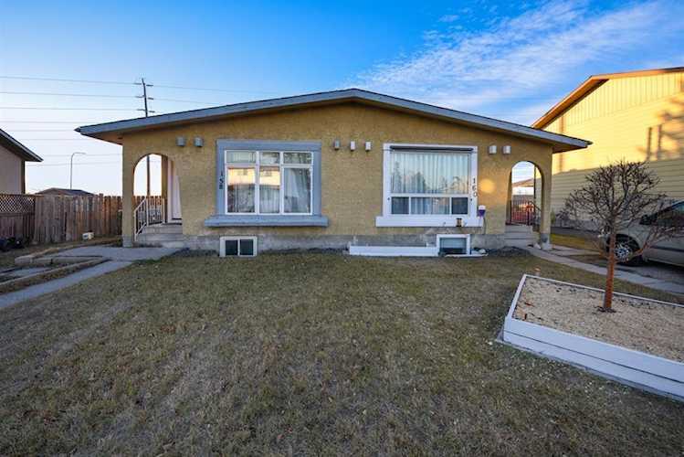 158 Doverglen Crescent SE Calgary, AB T2B 2P6