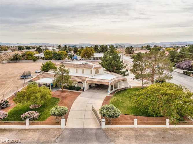6363 Ponderosa Way Las Vegas, NV 89118