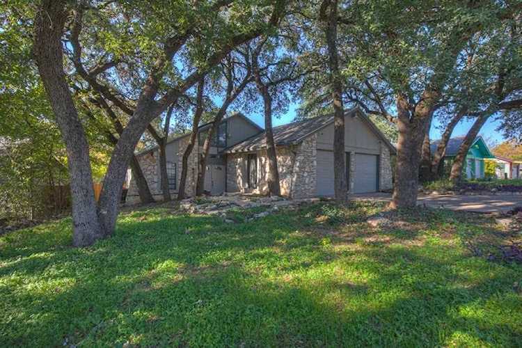 5203 Meadow Creek DR Austin, TX 78745