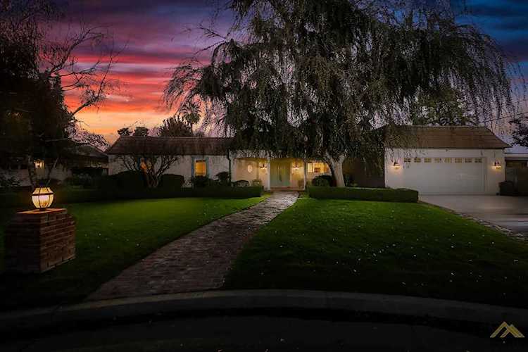 7200 Meadowbrook Lane Bakersfield, CA 93309