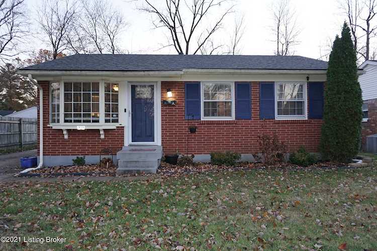 8202 Cris Dr Louisville, KY 40291