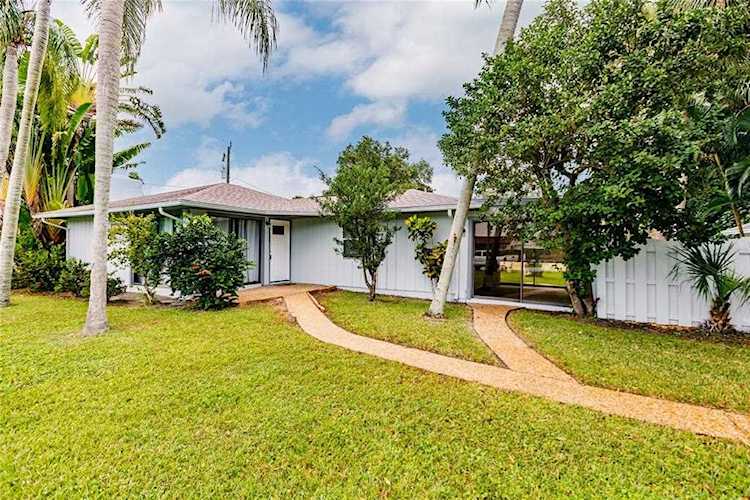 6541 Avenue D Sarasota, FL 34231