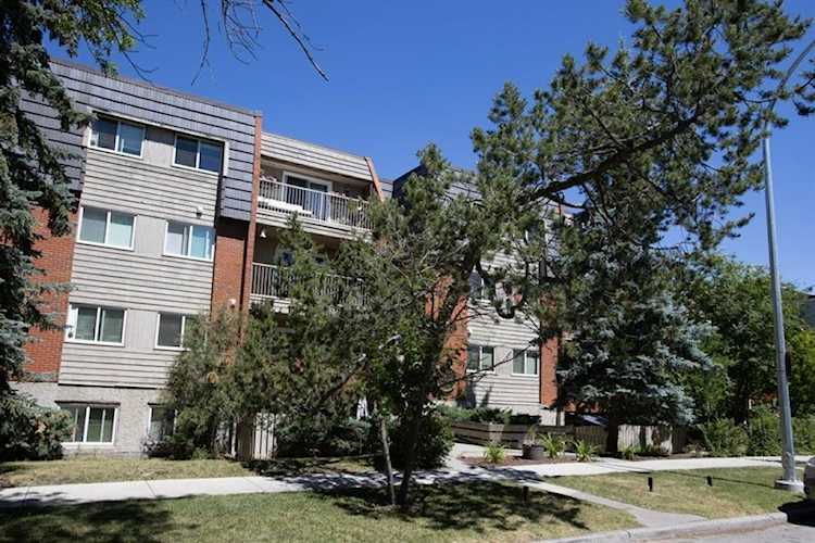 222 5 Ave NE #202 Calgary, AB T2E 0K6
