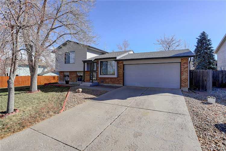 18966 E Colorado Dr Aurora, CO 80017