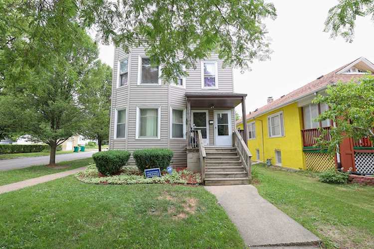 601 N Hickory St Joliet, IL 60435