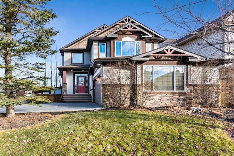 175 Chapalina Rise SE Calgary, AB T2X 3X3