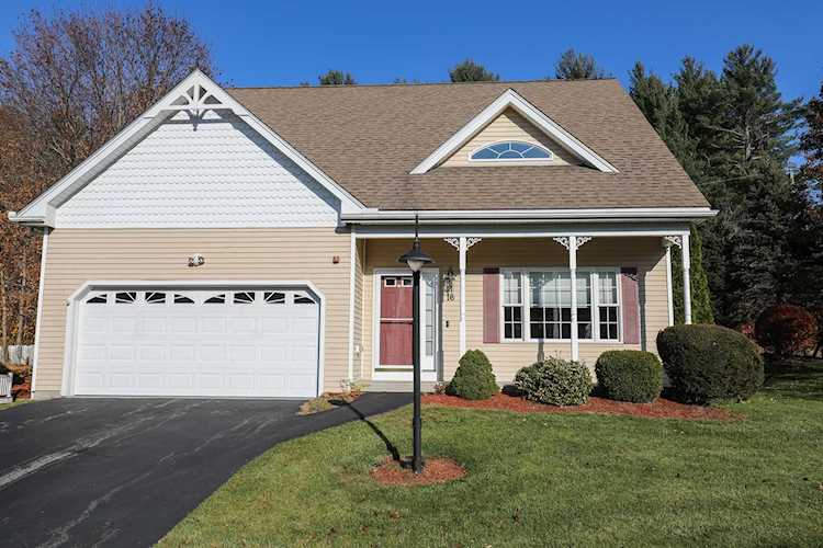 16 Carriage Rd #16 Litchfield, NH 03052