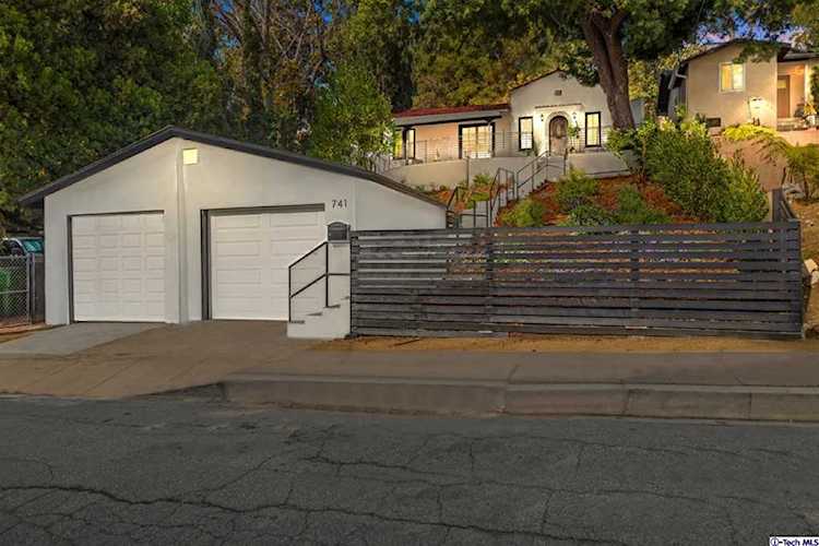 741 Terrace 49 Highland Park, CA 90042