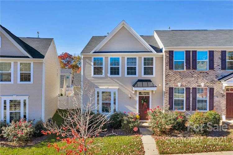 6544 Hasley Woods Dr Huntersville, NC 28078