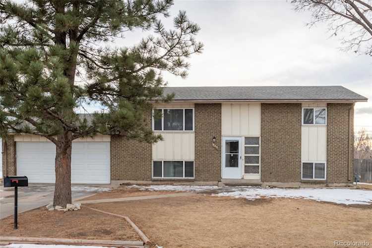 955 Nucla St Aurora, CO 80011