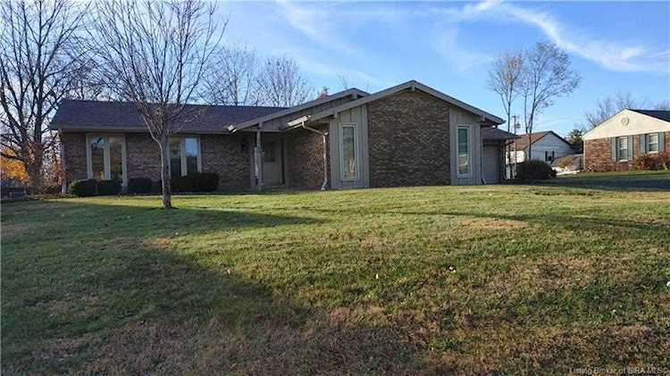 159 Parkview Dr Madison, IN 47250