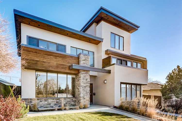 1206 26 St SW Calgary, AB T3C 1K2