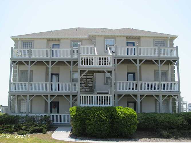 2804 Pier Pointe Drive Emerald Isle, NC 28594