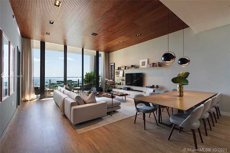 2821 S Bayshore Dr #12C Coconut Grove, FL 33133