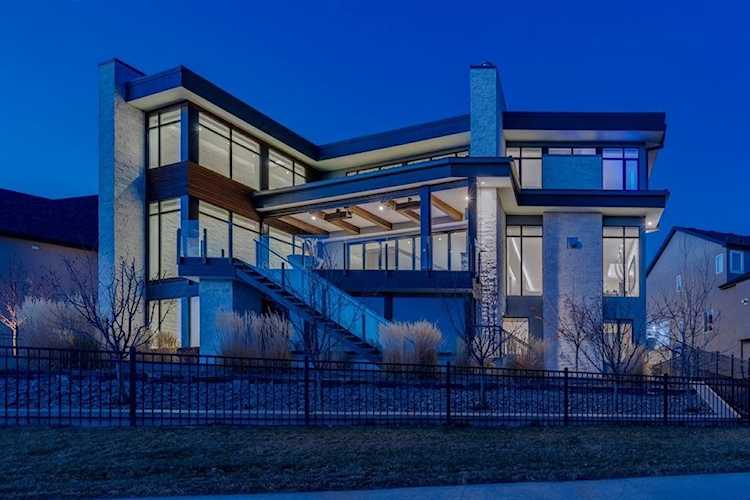 163 Cranbrook Circle SE Calgary, AB T3M 2J5