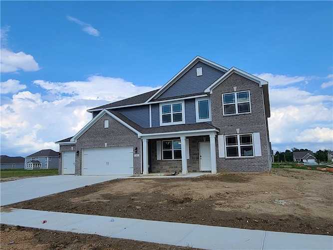 2407 Pine Valley Dr Plainfield, IN 46168