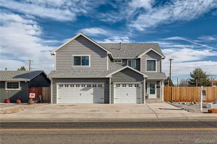 684 S 4th Ave Brighton, CO 80601