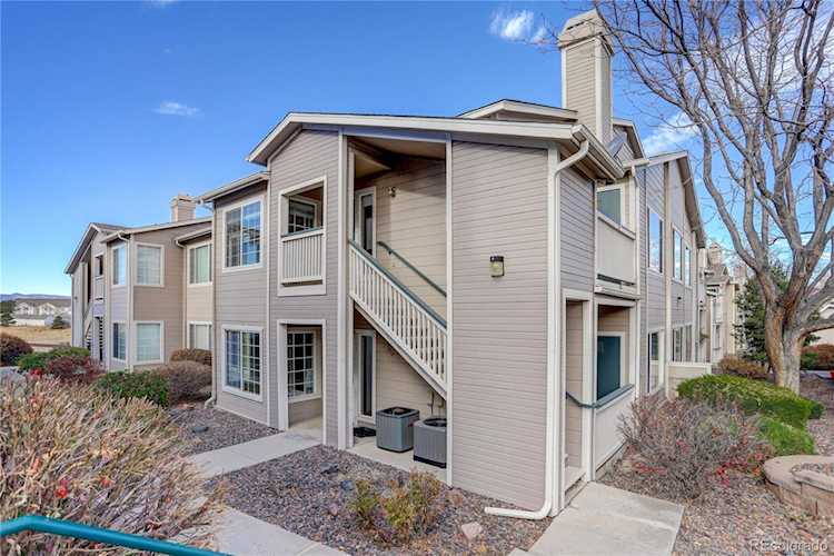 8381 Pebble Creek Way #203 Highlands Ranch, CO 80126