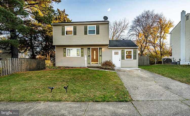 27 Michie Rd New Castle, DE 19720