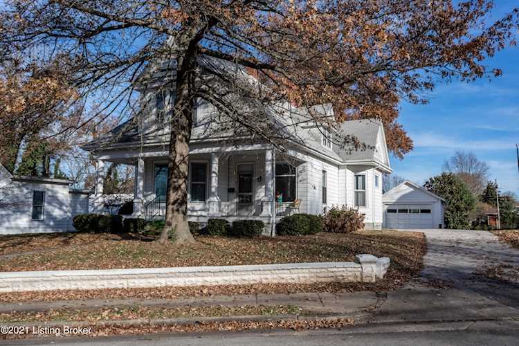 311 S Lincoln Blvd Hodgenville, KY 42748