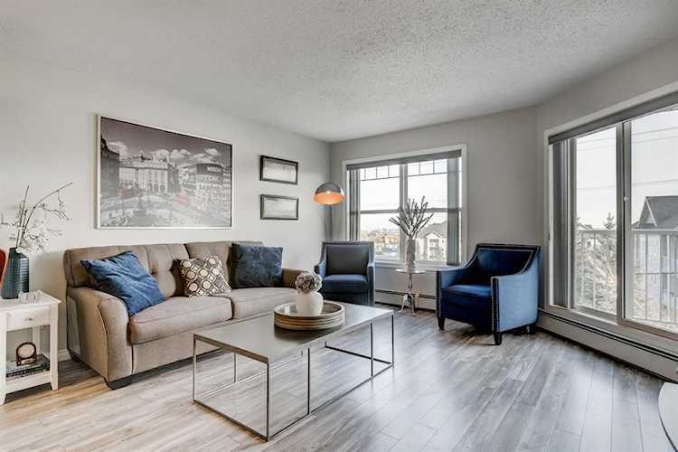 11 Somervale View SW #303 Calgary, AB T2Y 4A9