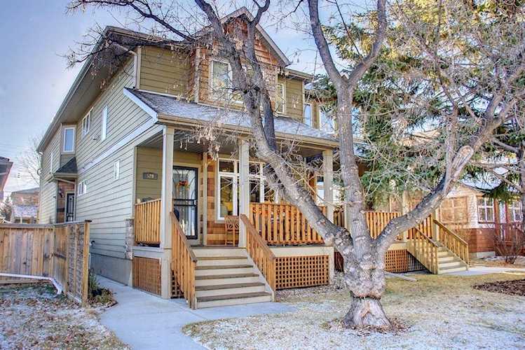 529 23 Ave NW #1 Calgary, AB T2M 1S7